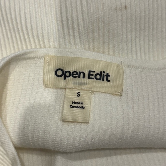 White Ribbed Tank Top - Picture 2 of 2